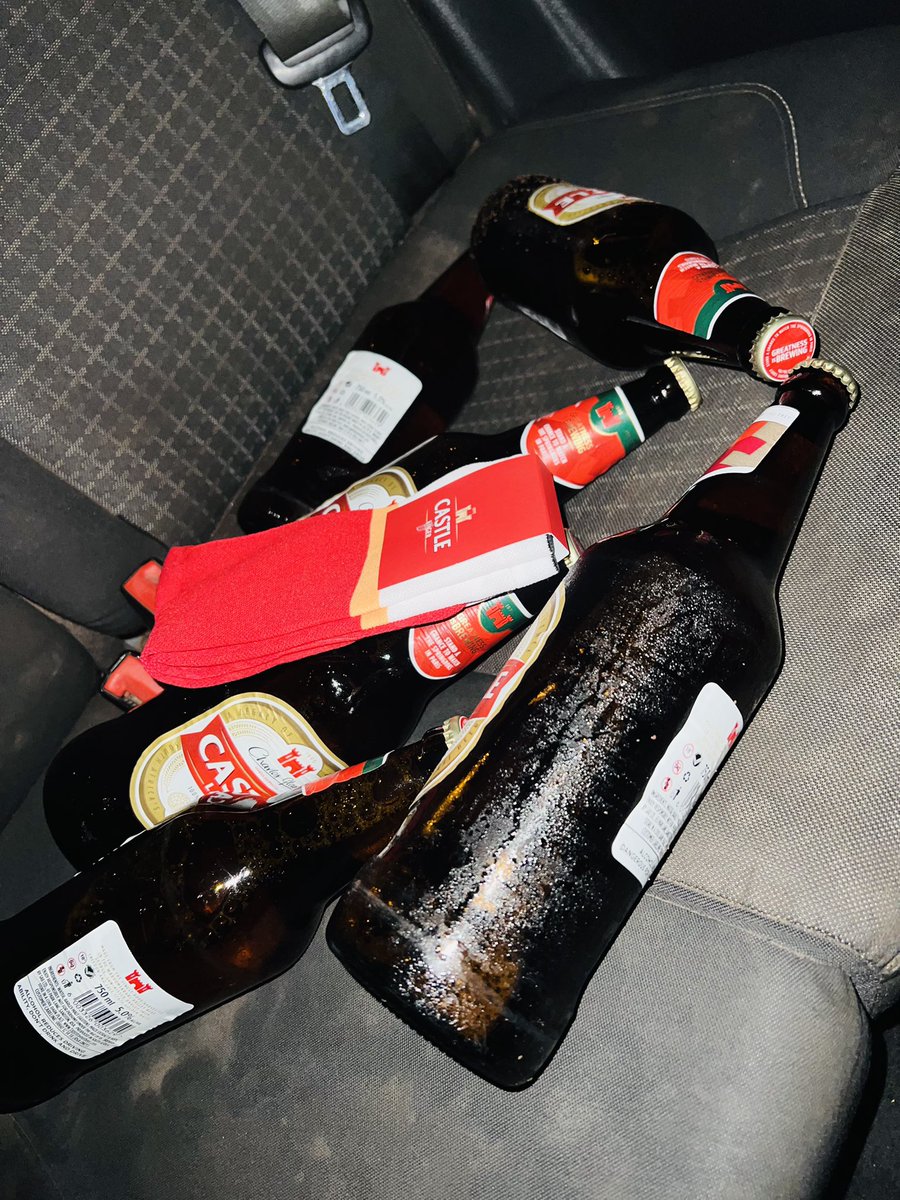 timexthando's tweet photo. Thank you #castlelager from #vendaplaza #shopriteliquor @Shoprite_SA @vendaplaza @CastleLagerSA 

Loyal customer
 
You made my weekend awesome

Danko @Shoprite_SA manager its time to pull up my 🧦🧦🧦🤣🤣🤣😜😜😜 https://t.co/TJirmpkpBj
