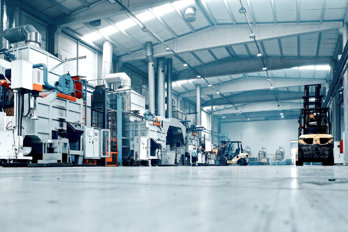 Our gravity casting machines offer quality above industry standards. With fully automated production via robots, we offer our customers the highest quality parts. We make continuous improvements by optimizing with Magma Soft software. 
vaden.com.tr
#NowVadenAge
