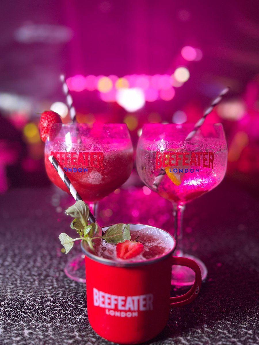 Lagos Cocktail Week is happening RIGHT NOW! @BeefeaterLondon Pink Gin and Tonic & The Pink Ginita cocktails are ready for you. Don't miss out on the fun! 🍸🎉 #LagosCocktailWeek #BeefeaterGinXLagosCocktailWeek