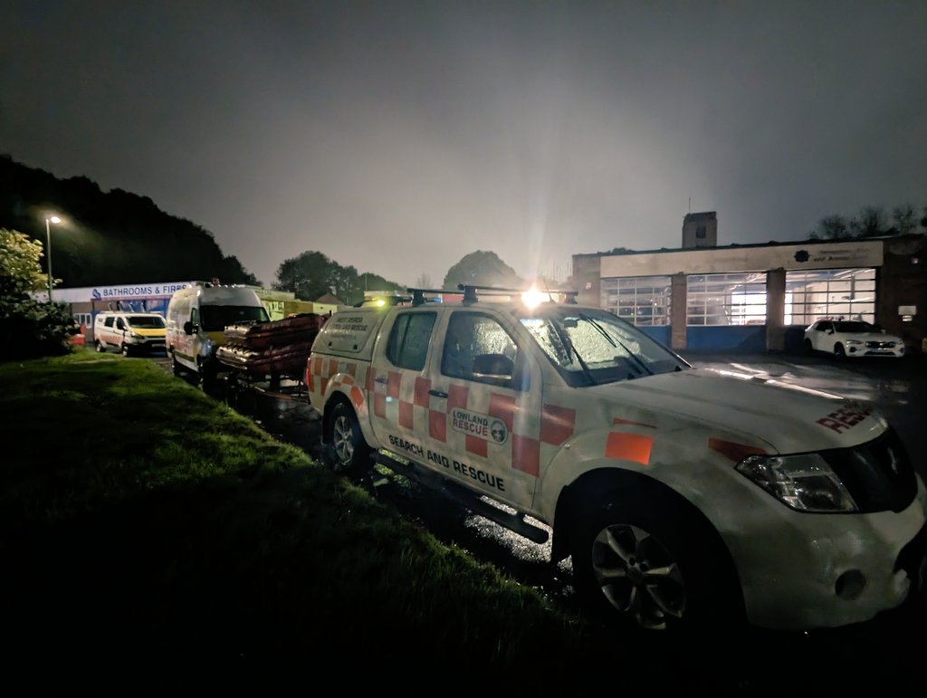 WestMerciaSAR's tweet photo. F L O O D D E P L O Y M E N T
The team are on standby at Tweedale Fire Station in readiness for deployment to any flood affected areas in the #ironbridge area.
@shropsfire https://t.co/YwMlBlkawM