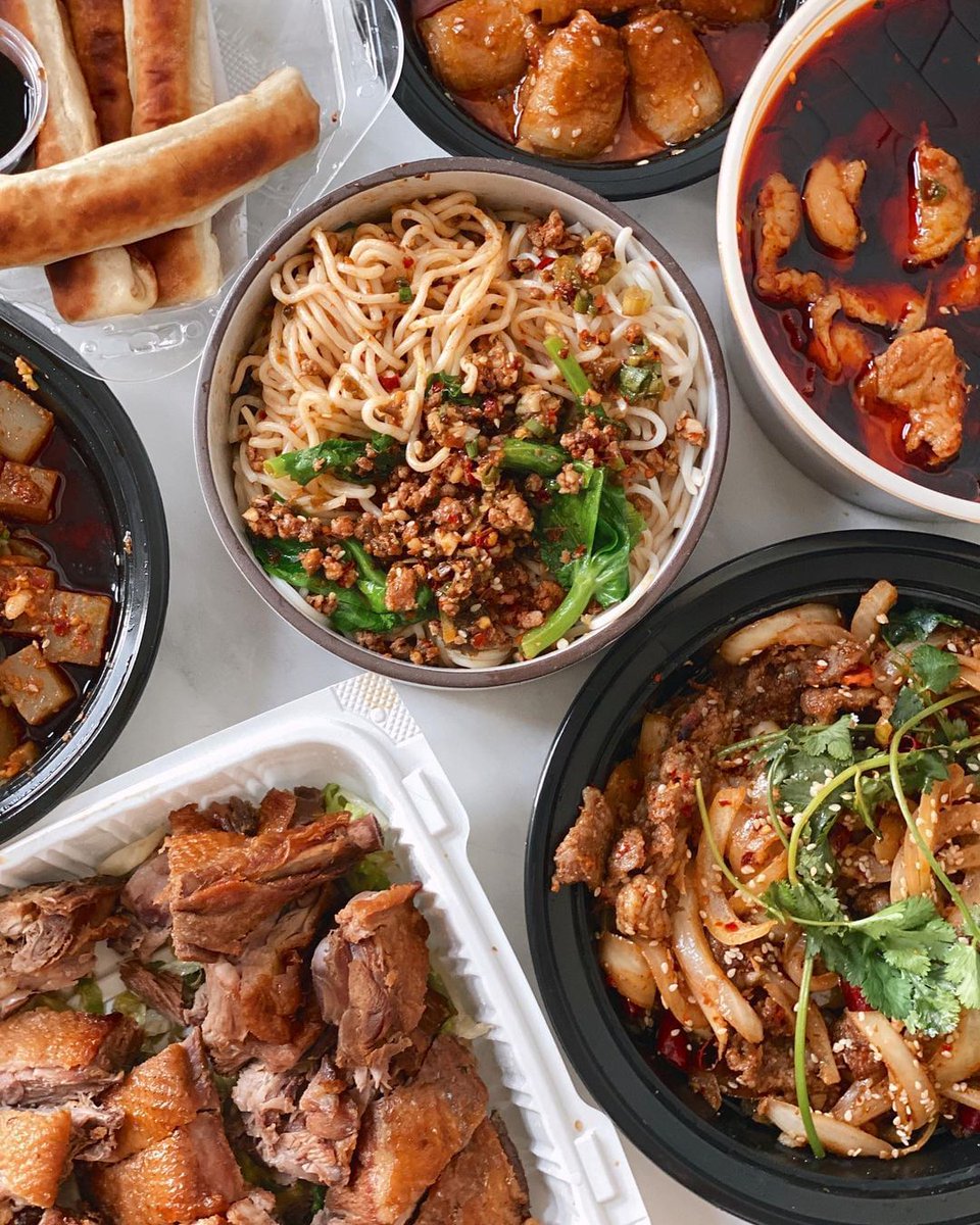 SFChiliHouse's tweet photo. Let's gather our friends and our appetites and indulge in a month-long Halloween feast. 🥢 Treat yourself to a full spread of mouthwatering Chinese cuisine for an unforgettable meal. Can't decide what to order? Our amazing servers are here to assist you! 📷 @hungryhungryheejin https://t.co/ZJEBIRDoyH