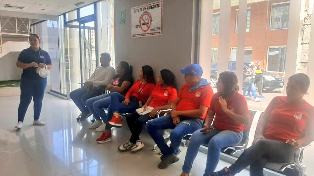 OAPLCIVSS's tweet photo. #20Oct | 🇻🇪 Hoy en atención a la tropa de la @OAPLCIVSS, los funcionarios participaron en actividad de entretenimiento para conocer más a nuestra hermosa Venezuela. #IVSS #OAIvss @MagaGutierrezV @Somosivss @NicolasMaduro https://t.co/8z24hLLcSt