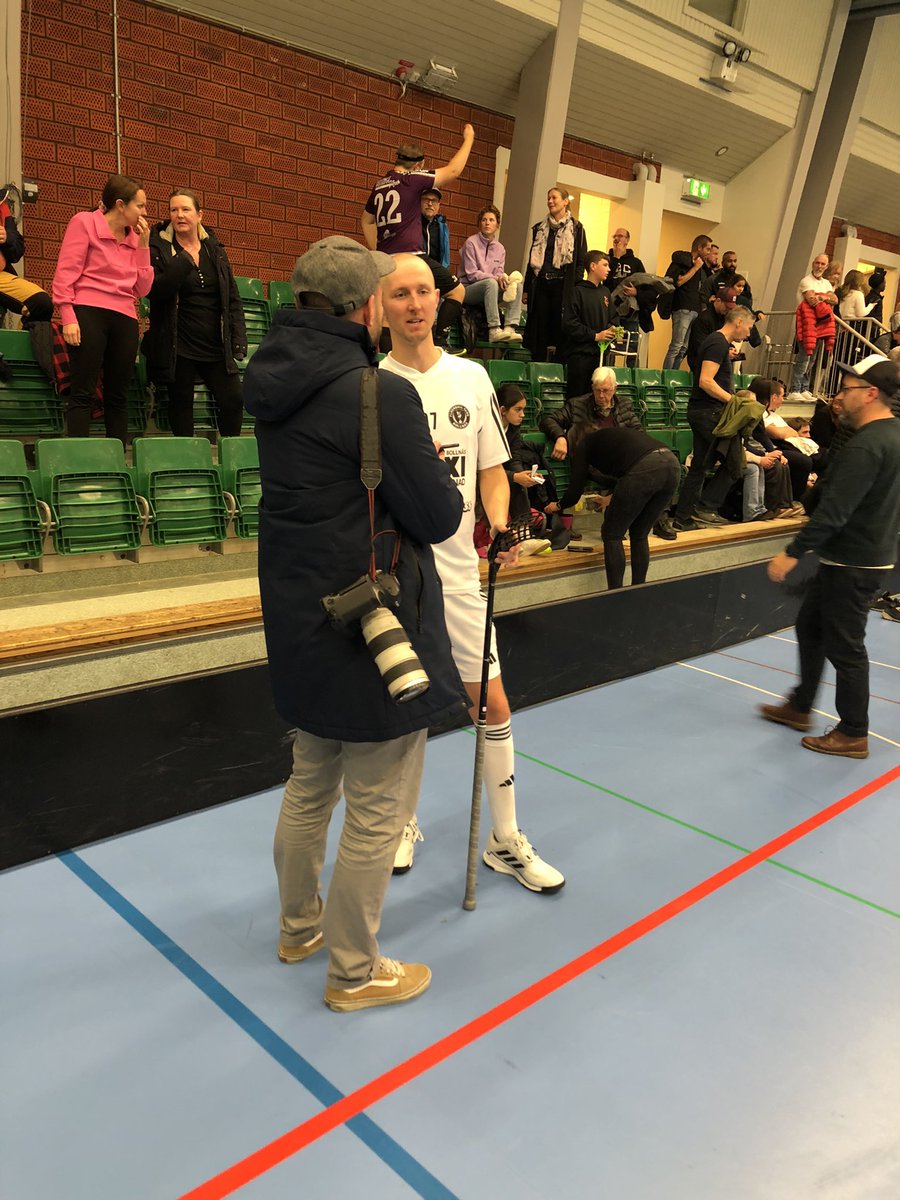 FbcUltraz's tweet photo. Seger i Mordor med 3-2 
#VictorGarnäsishavingaparty https://t.co/CWuP8wxdTP