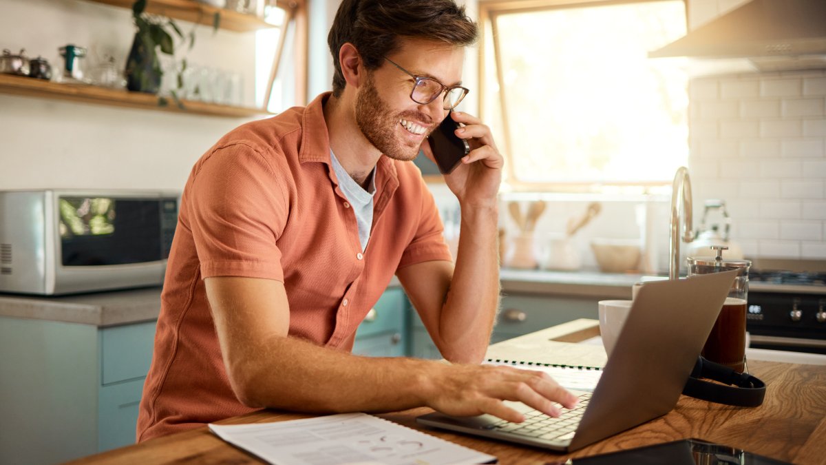 Negotiating can make a big difference when you sell your home. Don't miss these tips to securing a better deal. spr.ly/6016uTQo2