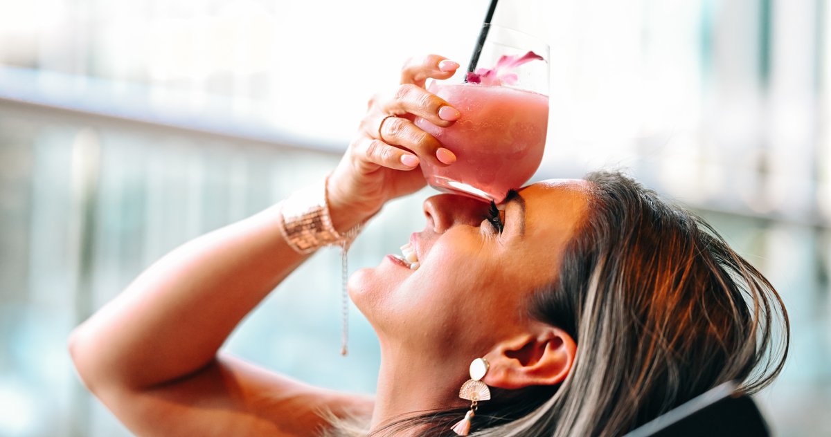 Looking for a unique and exciting cocktail experience? ⁠
⁠
Look no further than Unicorn Distillery's Butterfly Pea Tequila! ⁠
⁠
#UnicornDistillery #ButterflyPeaTequila #ColorChangingCocktails #UnicornTequila