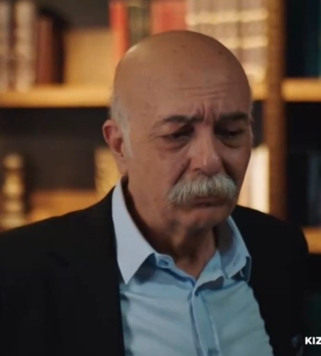 deniz_tncc's tweet photo. "Dışardan gördüm yeşil türbe, içeriye girdim estağfurullah tövbe"
Ay kişnediim
#KizilcikŞerbeti https://t.co/SbMVXH6OI6