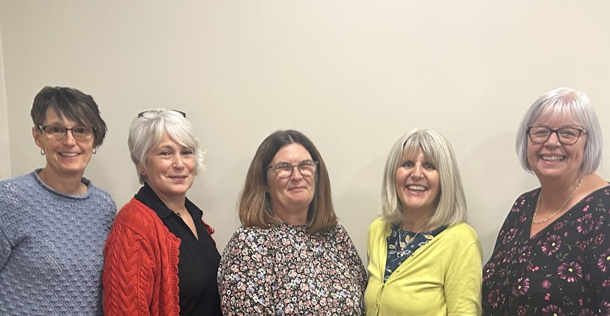 Due2 ongoing growth,delighted to welcome new recruits; Deputy Prof Officers ⁦<a href="/GalloglyAm/">Anne-Marie Gallogly💙</a>⁩ ⁦<a href="/J_Critcher/">Julie RN 💙💜💛🎗</a>⁩ &amp; celebrate inaugural senior leadership meeting today.Even storm Babet cannot deter these mighty school nurse leaders! ⁦<a href="/WeSchoolNurses/">WeSchoolNurses 💙</a>⁩ ⁦<a href="/SAPHNAteam/">SAPHNA</a>⁩