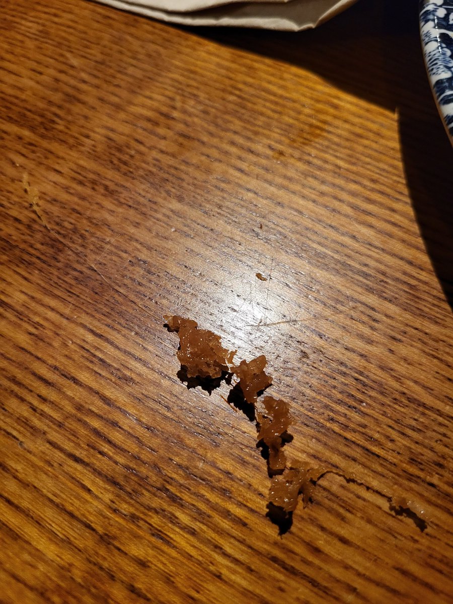 bigdikmik's tweet photo. @WeatherspoonsS  hi, could you explain why I've got a battered and deep fried hair in fish ? At Okehampton white hart hotel. https://t.co/1pCnChuTUT
