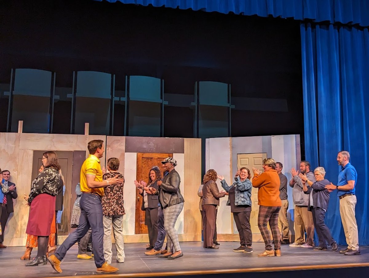 DOCCatholicSchools tweet media