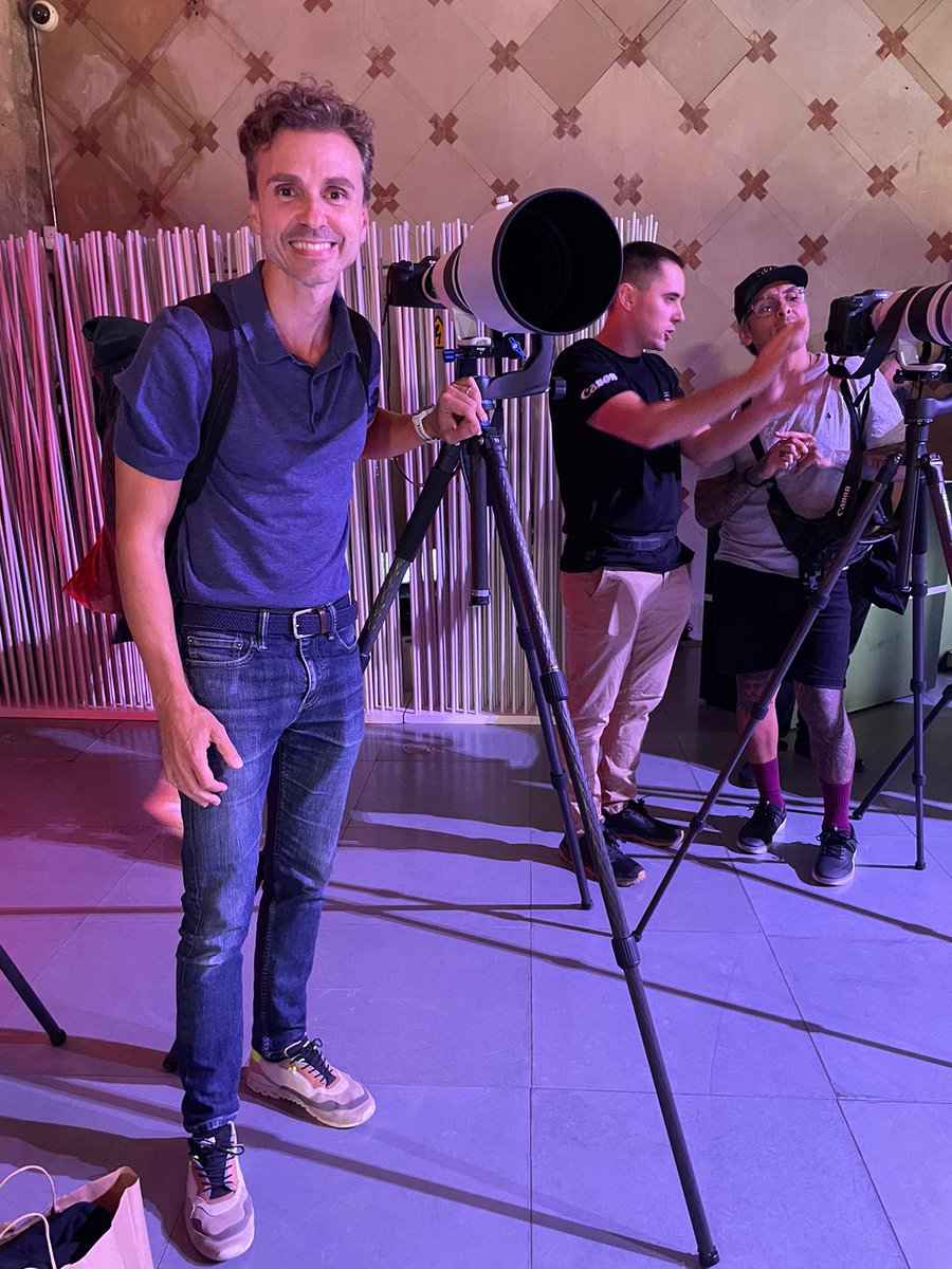 FotoRuanoPro's tweet photo. Hoy asistimos al #RSummit de nuestros compañeros de @Canonespaña 🌟 Una jornada de puertas abiertas donde hemos asistido a inspiradoras masterclasses impartidas por embajadores y profesionales de la marca. ¡Gracias por la invitación un año más! #RSummitCanon https://t.co/Dg2qzfJkob