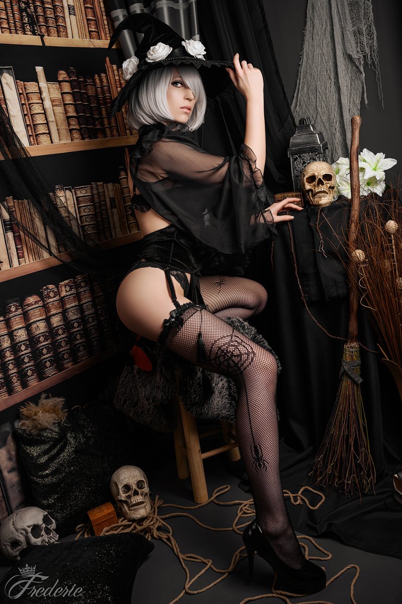 FrederieCosplay's tweet photo. "๐๐ฅ ๐๐๐จ๐๐ช๐ค... ๐๐๐๐ค ๐๐๐๐ ๐ฅ๐๐๐ค..."-2b๐ค
As we came to the last witchy photo, so the weekend has arrived as well...
If you would like to see more:
โ https://t.co/RLvzJoJQ5Z
Thanks guys!๐ค
โข โฅ โข
#witch #witchcosplay #2bwitch #sexywitch #2bverse #2b #cos https://t.co/bDcI5W30J0