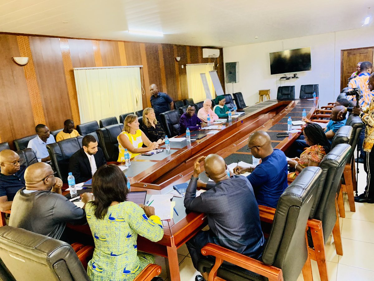 moped2025's tweet photo. "Today! Min. Barlay & deputy were excited to welcome 6 new NGO Country Directors to🇸🇱! Encouraged to strengthening relationships with the govt & other partner organizations, in support of #Big5 & #DCF. @moped2023 @PresidentBio #Trocaire #Concern #PlanInt #CARE #DirectAid #BRAC" https://t.co/ZNcPOyy8yM