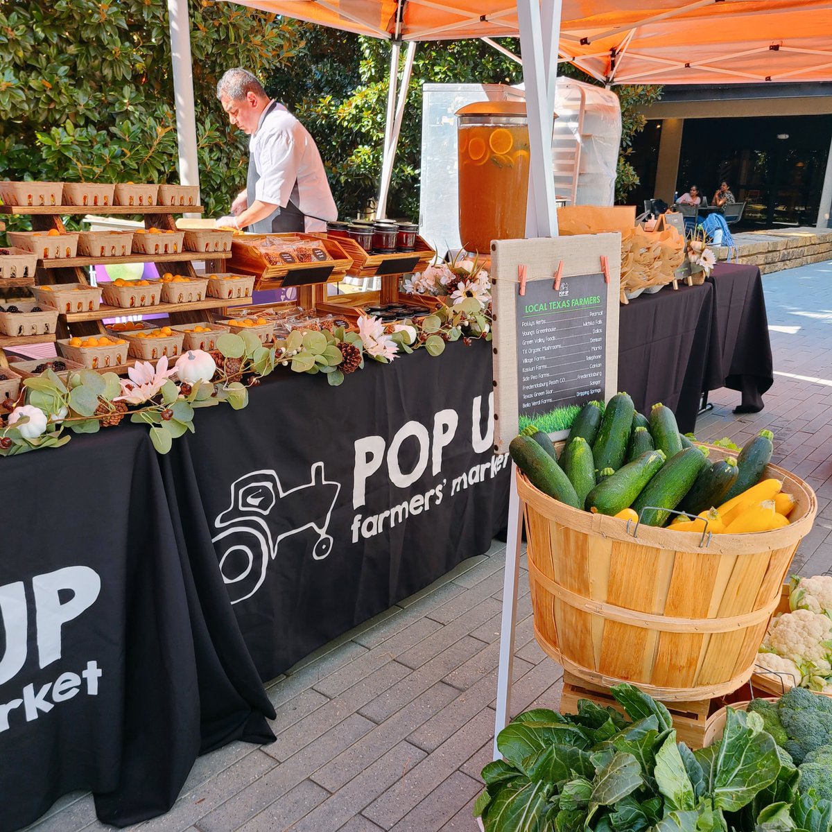 UTDallasDining's tweet photo. Stop by Lot J (next to VCB) tomorrow, October 21st from 12pm to 4pm, for our special Homecoming Farmers' Market! ππ₯¦ππ
Pumpkin and pumpkin snacks will be available for purchase! π§‘π See you there! π
#utdallasdining #utdallas #utdhoco https://t.co/ge8bYLFlbf