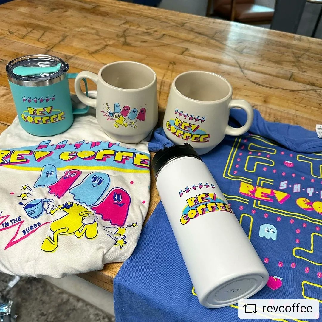 etsexpress's tweet photo. Happy #friyay #repost day! Today we're featuring these cool #pacman designs on our verona mugs, camper mug, and nexus tumbler! ๐ฎ๐น๏ธSuch fun designs from #revcoffee!
.
.
.
#coffeeshop #coffee #gaming #promo #promotionaldrinkware #promotionalproducts #yourbrandhere #youlogohere https://t.co/lJIuFNC5qR