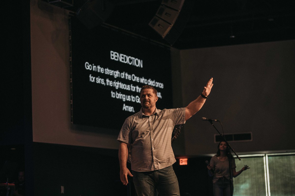 lukedsimmons's tweet photo. Five small changes most churches could make on Sundays that would make a surprising difference:

1. At most, make one announcement. Leaders think they have to announce everything so that people will know about it and participate. But instead, they end up overwhelmed and bored. Better to pick one thing, tell a compelling story, and offer a clear call-to-action.

(For more: https://t.co/w8M5pd8DQ8)

2. Stand for the Scripture reading. We are physical beings who worship with our bodies. Standing for the Scripture reading increases our attention and is a physical picture of reverence for God's word.

3. Take communion every week. I'm always amazed how few churches do this. The concern is that it would get rote, but my experience has been exactly opposite. What better to focus on every week than the gospel? (And, by the way, most churches take an offering every week and aren't concerned about that getting rote)

4. Incorporate some other elements. Recite one of the creeds, sing a song of lament over the congregation, do an interview of somebody's testimony, pray a responsive prayer, send them out with a benediction. Don't have to do all these every week, but mixing them in helps engage different people in fresh ways. 

5. Have everyone who speaks into a microphone introduce themselves. This simple, hospitable, and does wonders to make the church feel more welcoming.