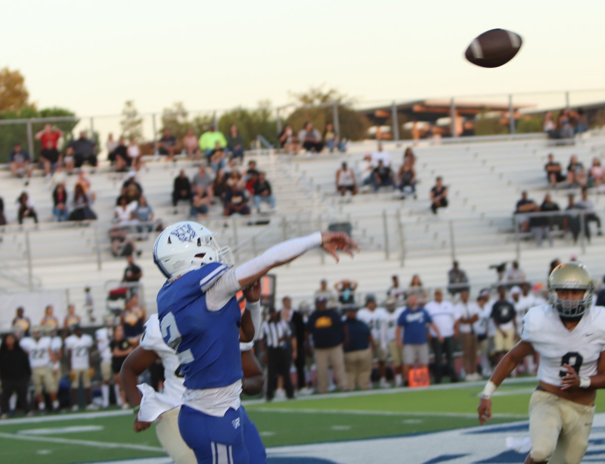 Cooper (six TD passes in one half) leads Beaumont win
tinyurl.com/5cp8vv86