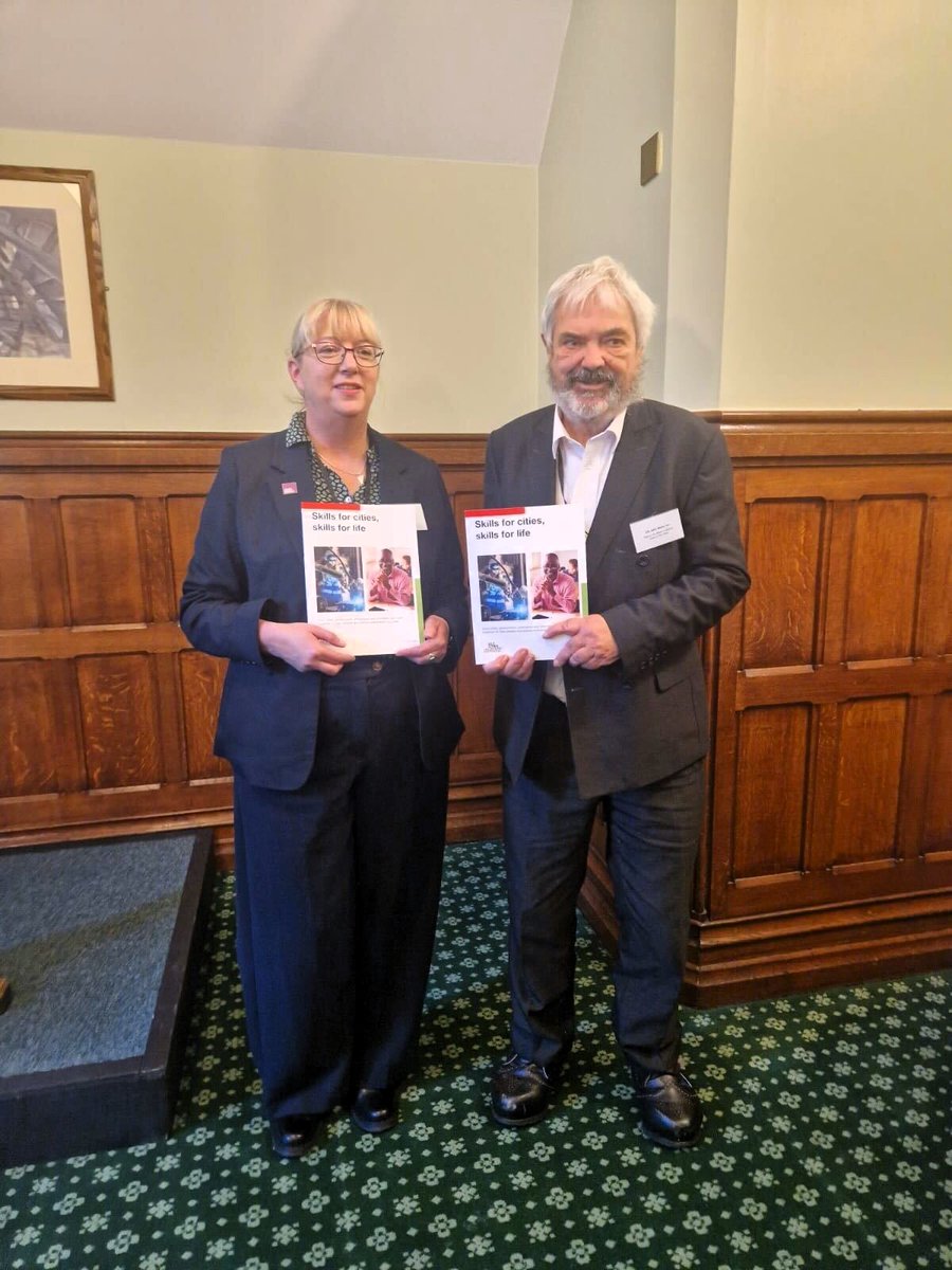 KeyCities's tweet photo. #KeyCities launched the latest #Skills report at our #CitiesInParliament event this Tuesday. @HouseofCommons

Speakers, including MPs and experts, stressed the vital role of #skills and #employment in all sectors and in any #growth strategies. 

Read more: https://t.co/Ff2N19H97H https://t.co/nMpDUXL9Wg