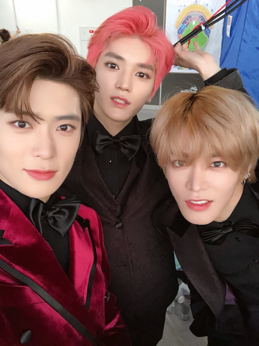 cn tweet media