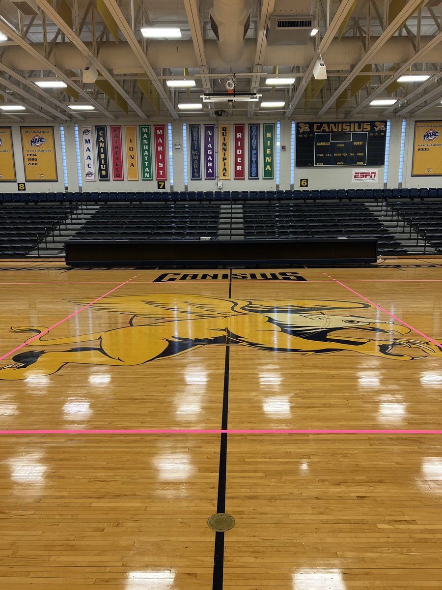 GriffVolleyball's tweet photo. 🌸#Griffs in Pink🌸

Special Dig Pink doughnuts are at Tim Hortons along with shirts, I Fight For cards and raffle tickets to win a signed pink jersey outside of the library! 

Come out Sunday at 12 p.m. to support us in our Pink Game against Quinnipiac! 

@SideOutFndn https://t.co/3eowpOsNNE
