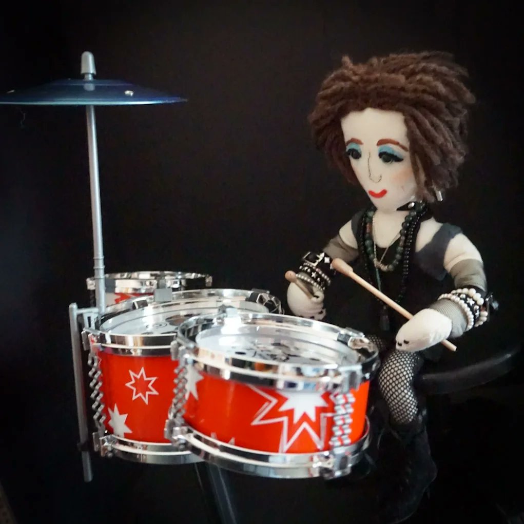 hotdiggitydoll's tweet image. Introducing Val doll celebrating #cononeill iconic turn as #ValPearson in 3 seasons of #bbcuncle starring @TheNickHelm . Wanted to make something special 4 Con &amp;amp; Val seemed perfect, the ultimate life coach! Ask yourself What would Val do? What would Val say? What would Val wear?