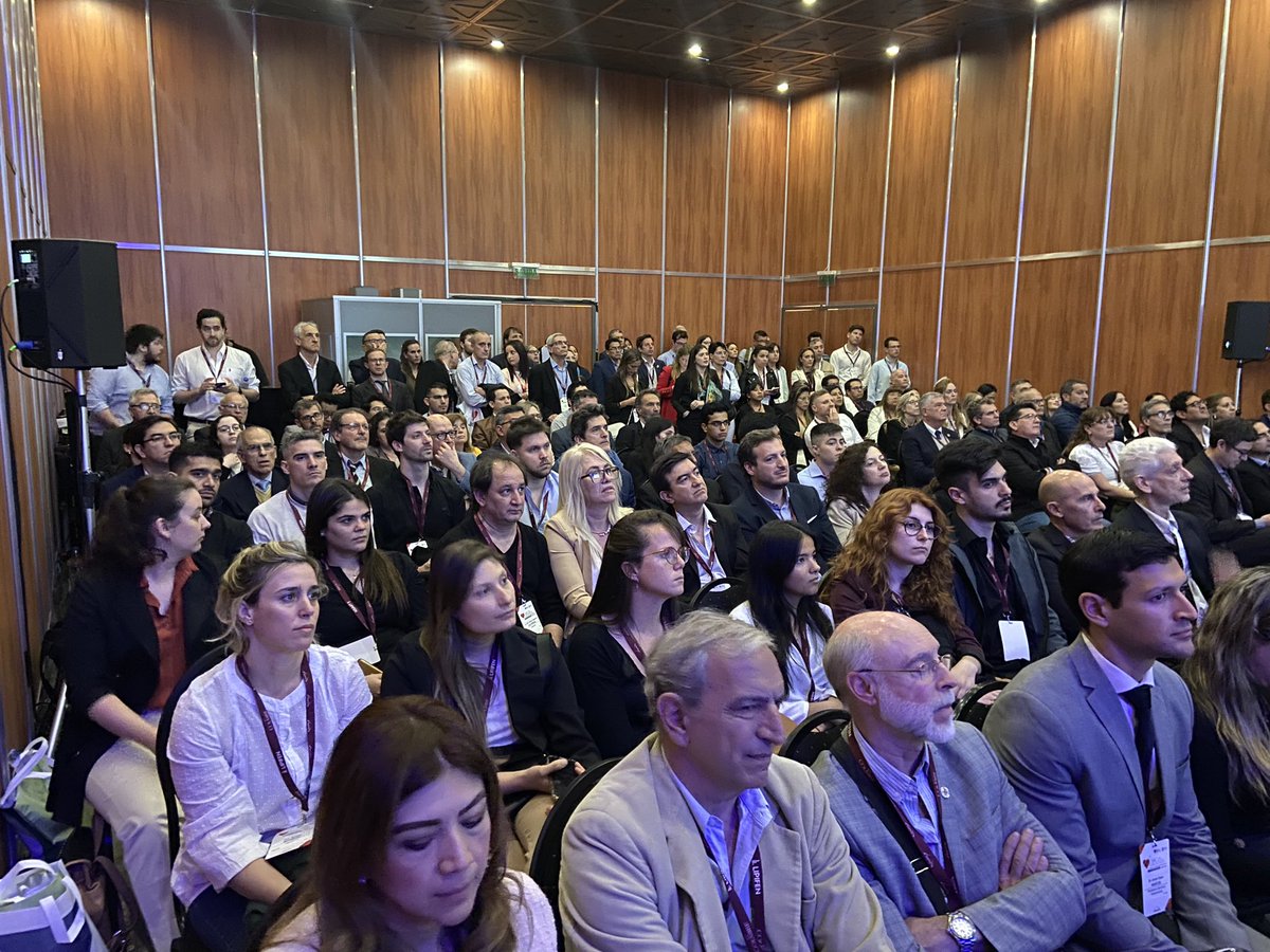 Fer (@ferarieldt) on Twitter photo Ahora. Taller de ECG <a href="/adribaran/">Adrian Baranchuk MD FACC FRCPC FCCS FSIAC</a> “el ECG está vivo” <a href="/gopedernera/">Gustavo O. Pedernera, MD</a> <a href="/conizacarias/">Constanza Zacarias</a> <a href="/FerArielDT/">Fer</a> <a href="/FlorenciaRenedo/">Maria Florencia Renedo</a> <a href="/dralulacampos/">Lourdes Campos</a> <a href="/DrSmithCh/">Christian Smith, MD 🇦🇷</a> <a href="/judithackerman/">Judith Ackerman</a> <a href="/_RoBlanco/">Rocío Blanco, MD 🇦🇷</a> <a href="/roelesgaray/">Ro 🇦🇷</a> <a href="/PStutzbach/">Pablo Stutzbach</a> <a href="/Baratta_Sergio/">Sergio Baratta</a> <a href="/SAC_54/">Sociedad Argentina de Cardiología</a> <a href="/htp_ic/">Consejo IC HTP</a> <a href="/cardiogenSAC/">Consejo de cardiología genética de la @SAC_54</a> <a href="/clinicasac/">Consejo de Cardiología Clínica y Terapéutica🩺 SAC</a> <a href="/CarreroCeleste/">Celeste Carrero</a> <a href="/SACemergencias/">Consejo Emergencias</a> Ahora. Taller de ECG <a href="/adribaran/">Adrian Baranchuk MD FACC FRCPC FCCS FSIAC</a> “el ECG está vivo” <a href="/gopedernera/">Gustavo O. Pedernera, MD</a> <a href="/conizacarias/">Constanza Zacarias</a> <a href="/FerArielDT/">Fer</a> <a href="/FlorenciaRenedo/">Maria Florencia Renedo</a> <a href="/dralulacampos/">Lourdes Campos</a> <a href="/DrSmithCh/">Christian Smith, MD 🇦🇷</a> <a href="/judithackerman/">Judith Ackerman</a> <a href="/_RoBlanco/">Rocío Blanco, MD 🇦🇷</a> <a href="/roelesgaray/">Ro 🇦🇷</a> <a href="/PStutzbach/">Pablo Stutzbach</a> <a href="/Baratta_Sergio/">Sergio Baratta</a> <a href="/SAC_54/">Sociedad Argentina de Cardiología</a> <a href="/htp_ic/">Consejo IC HTP</a> <a href="/cardiogenSAC/">Consejo de cardiología genética de la @SAC_54</a> <a href="/clinicasac/">Consejo de Cardiología Clínica y Terapéutica🩺 SAC</a> <a href="/CarreroCeleste/">Celeste Carrero</a> <a href="/SACemergencias/">Consejo Emergencias</a>