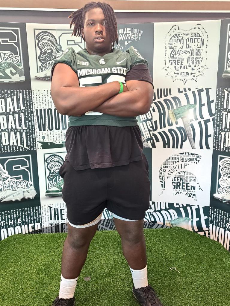 BigMTG50's tweet image. It’s always great going to East Lansing especially when it’s about seeing one of the greatest rivalries in football history very thankful for to be going back @marty_martens82 @AllenTrieu @TheD_Zone @JayJohnsonFB @CoachGebhart @CoachCKap