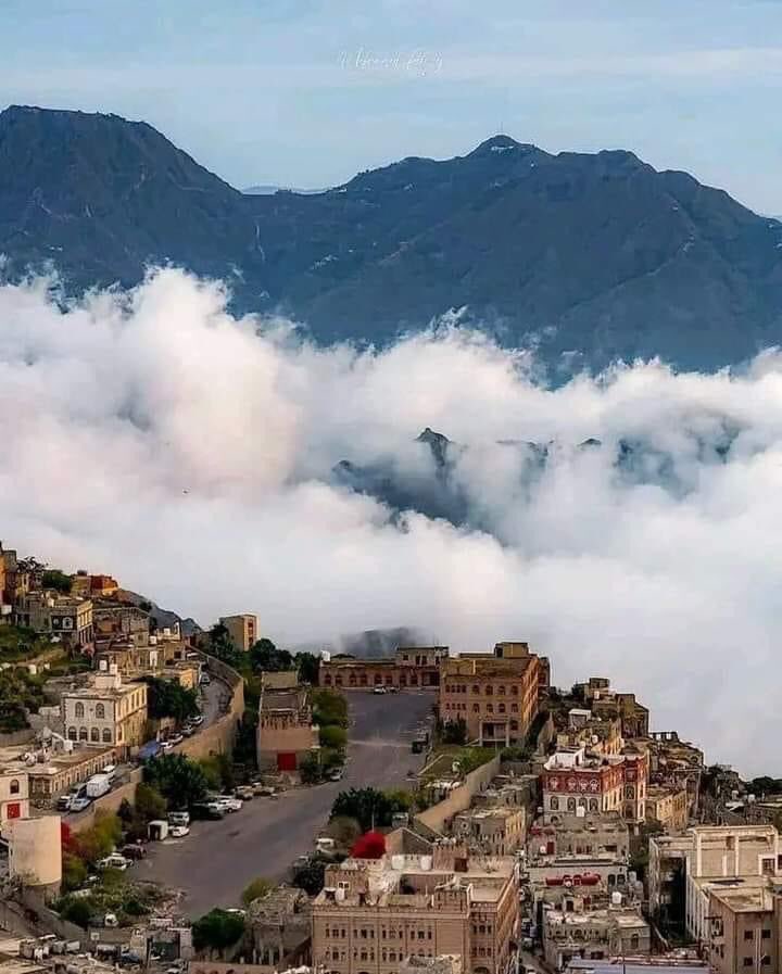 لا يهم كم تسير ببطء، طالما أنك لا تتوقف.
#اليمن_السعيد #القمة_الخليجية_ورابطة_الآسيان #جمعة_التفويض #صحار_تنتفض_لغزه #غزة_تستغيث