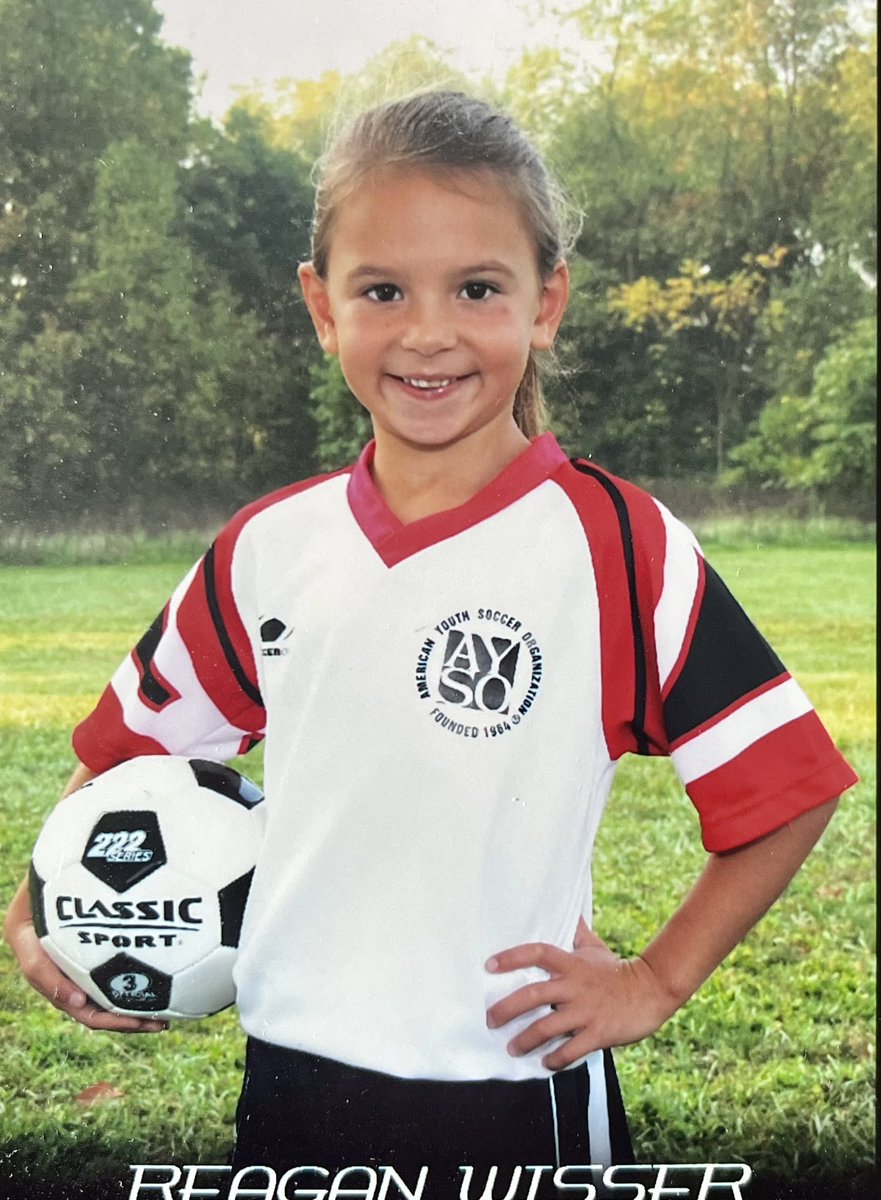 WMUWomensSoccer's tweet photo. 🐴 SENIOR SPOTLIGHT🐴

Reagan’s favorite memory is the team trip to the zoo and she is going to miss playing with her good, kind and supportive teammates!

Thanks for all the memories, Reagan!

#BroncosReign #RaiseTheStandard https://t.co/Vb0CZwSmNr