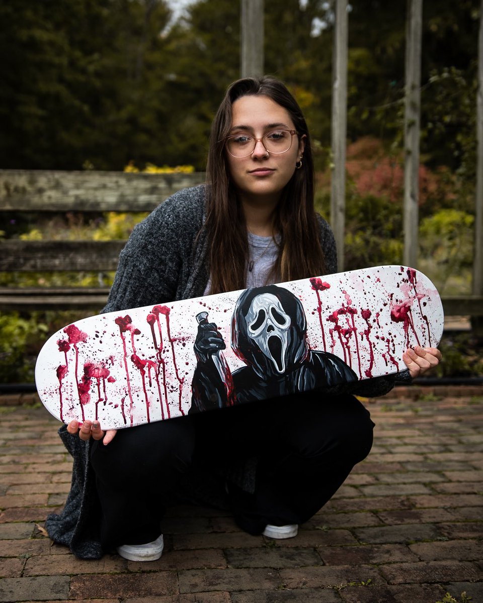 Sneaker Queens Customs tweet media