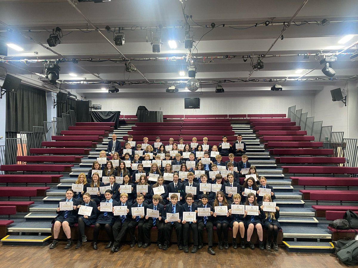 Well done to all Yr7 students who have achieved an enormous amount of house points. Today we celebrated the top 2 in each form with a prize. This term we have seen over half of the year group achieve Bronze award. Fantastic effort! Enjoy half term!