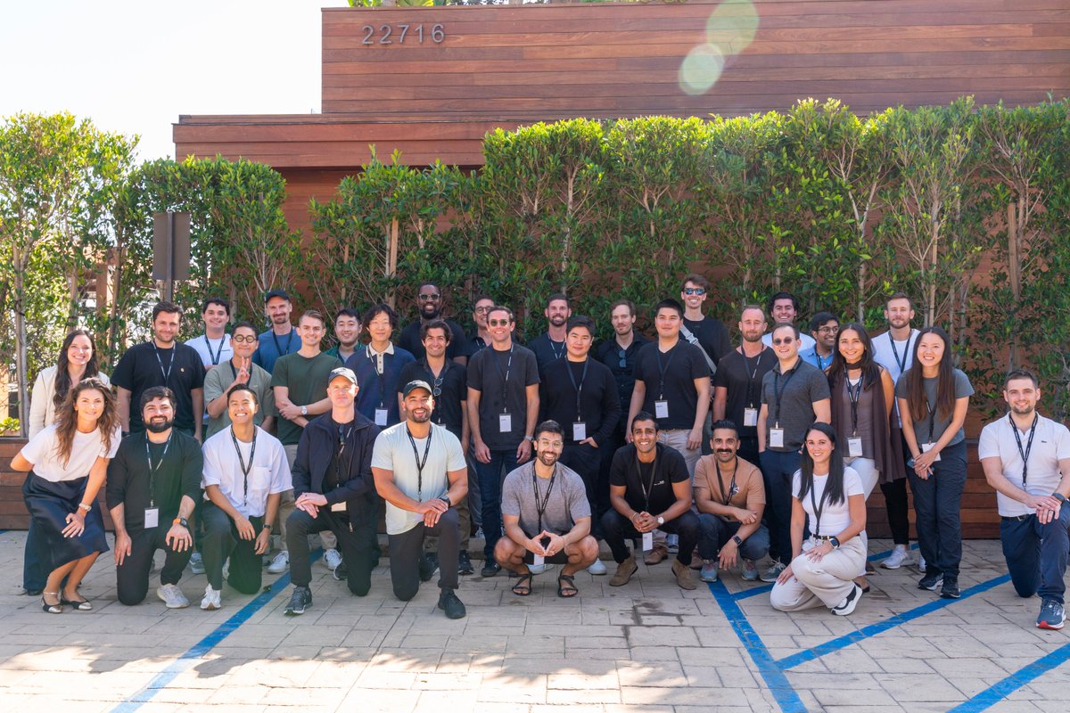 YeleBademosi's tweet photo. Just wrapped up an amazing few days at the @cbventures summit. Thrilled to represent @OnboardWallet, 1 of 25 projects invited. Did a live demo, converting USDC to NGN on @BuildOnBase in ~2 mins &amp; paid for my Uber with my Onboard card. My proudest moment this year #OnboardonBase🚀 https://t.co/ftqt2LmyPH