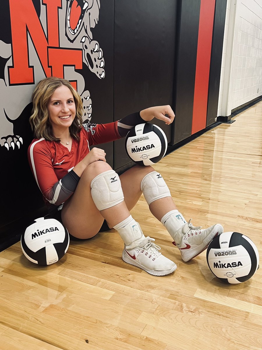 McTeacher5's tweet photo. @oliviamiller_03 surpassed 1,000 career assists last night‼️ Congratulations Liv 🐾 #letsgocats #4teamvalley #nfwildcats @FCusd3 https://t.co/lg1xw9vouw