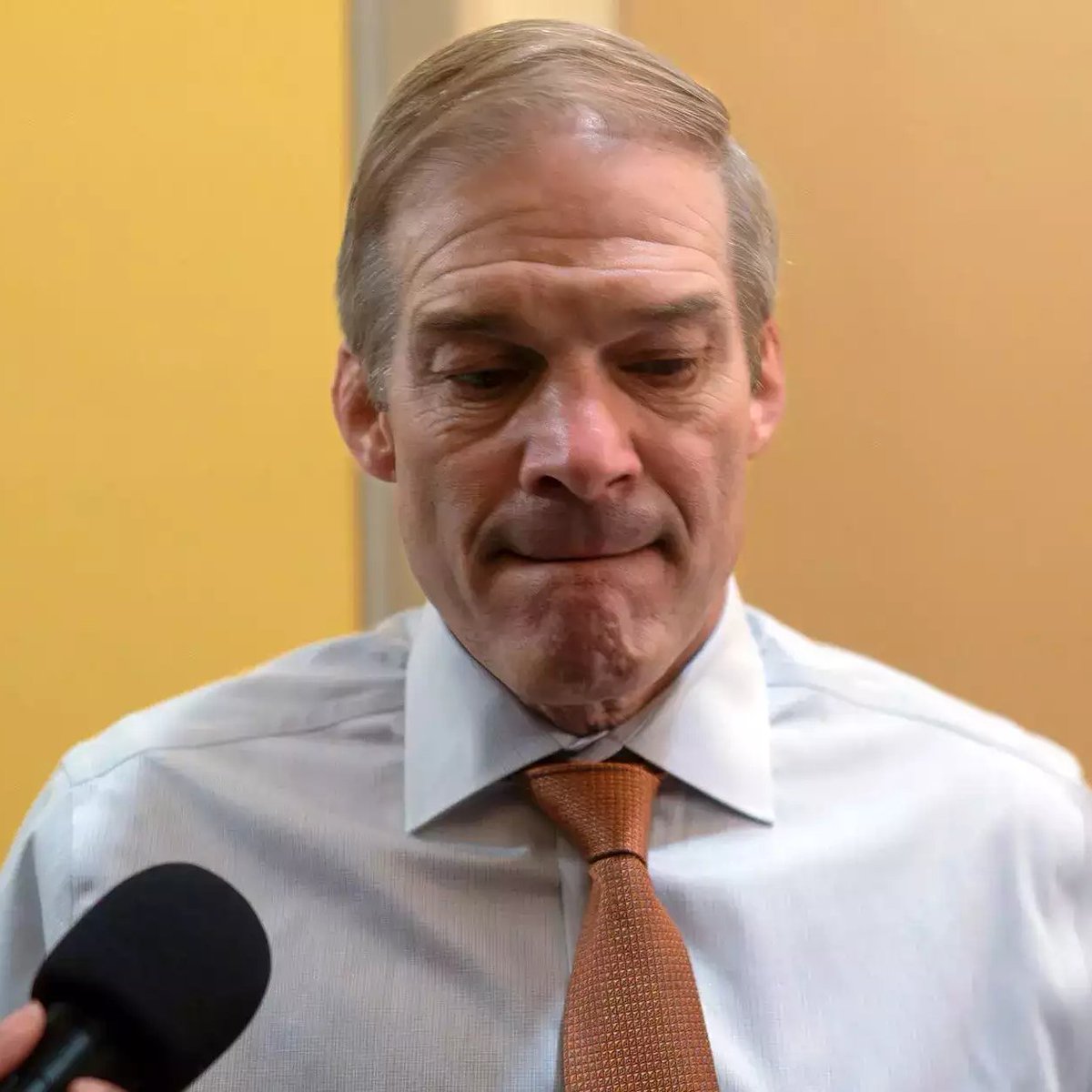 🚨🚨BREAKING: Rep. Jim Jordan has just lost his futile bid for the Speakership AGAIN in the third round of voting. Right off the bat, he lost Republicans Bacon, Buchanan, Buck, and Chavez-Deremer. It turns out members of Congress don't like being strong-armed, or having their