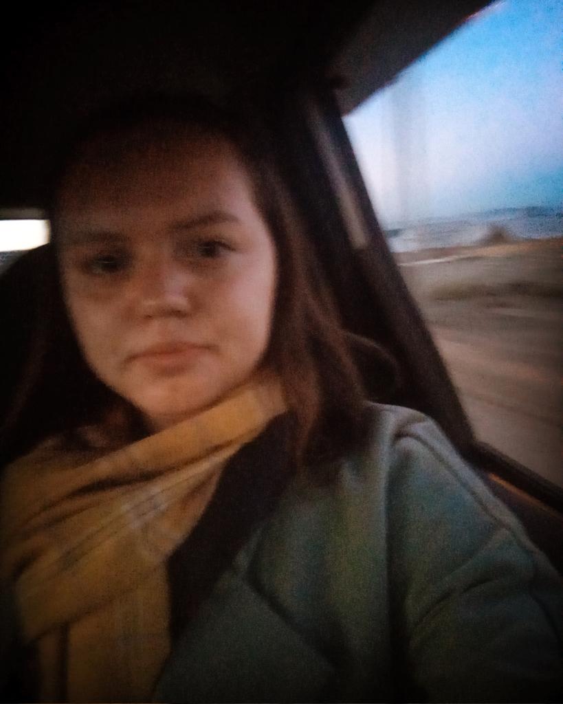 Kulkova04's tweet photo. каждый человек создаёт свою реальность. иногда бывают погрешности, но не стоит отчаиваться. нужно идти только вперёд с высоко поднятой головой. https://t.co/t9g4deIr5h
