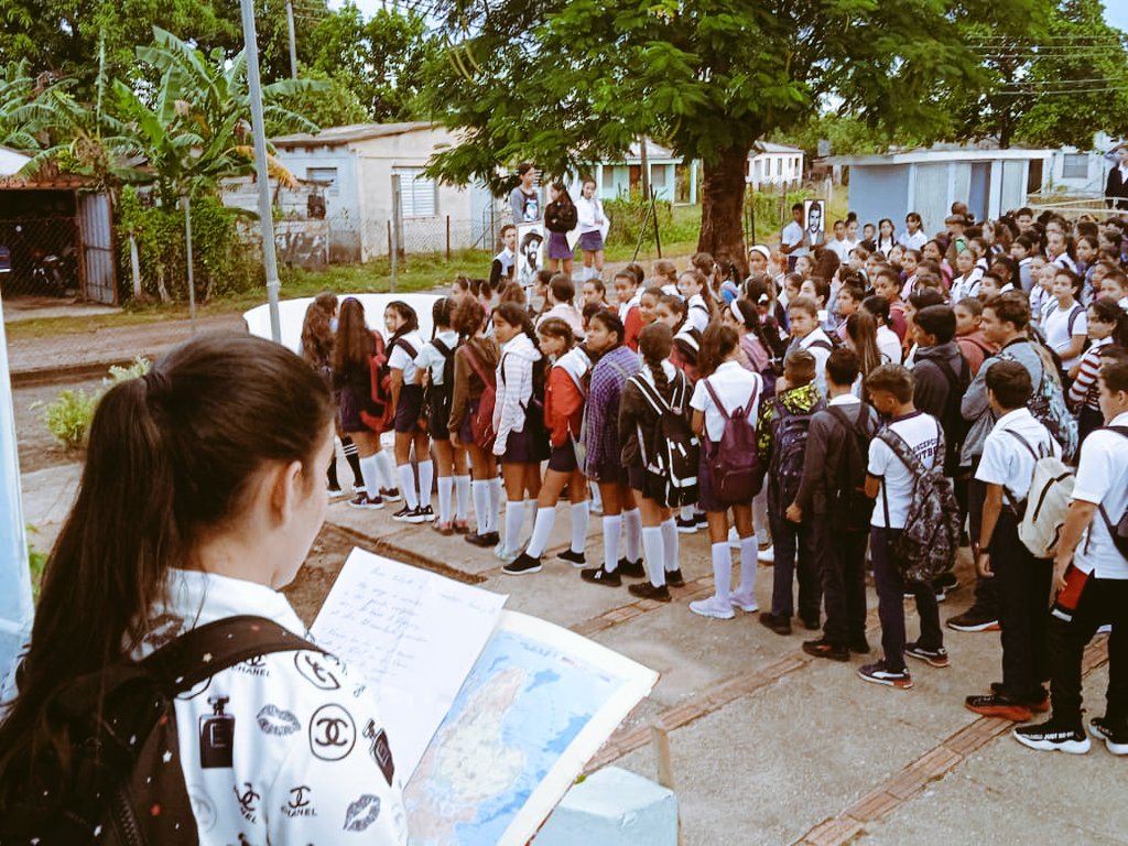 Se realiza un matutino especial donde se celebra hoy el Día de la Cultura Nacional como homenaje al hecho que el 20 de octubre de 1868, en la ciudad de Bayamo, se cantó por primera vez lo que devendría más tarde en nuestro Himno Nacional.
#CubaMined #PinardelRio #opjmmantua