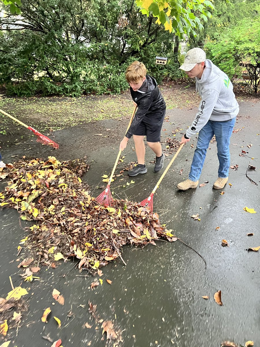 Aaron Pfeffenberger tweet media