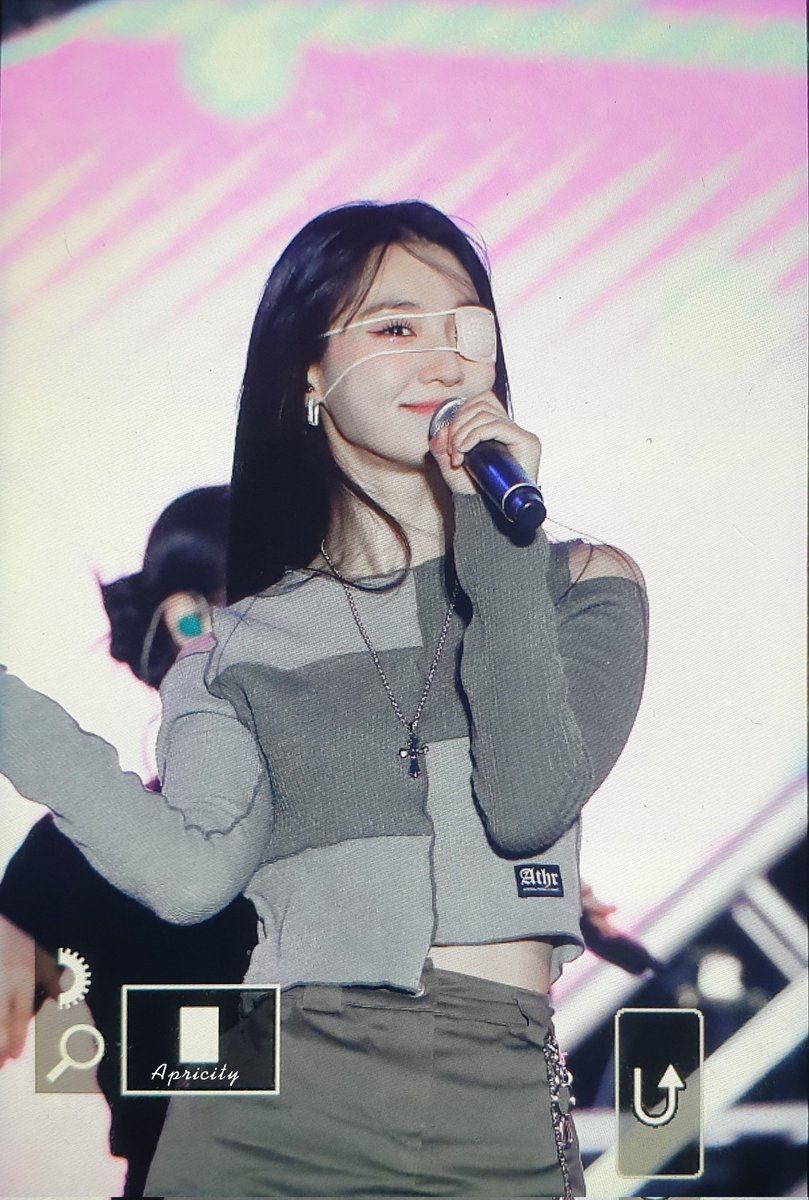 231020 광양케이팝 유빈

#오마이걸 #OHMYGIRL 
#유빈 #YUBIN 
<a href="/WM_OHMYGIRL/">오마이걸 (OH MY GIRL)</a>