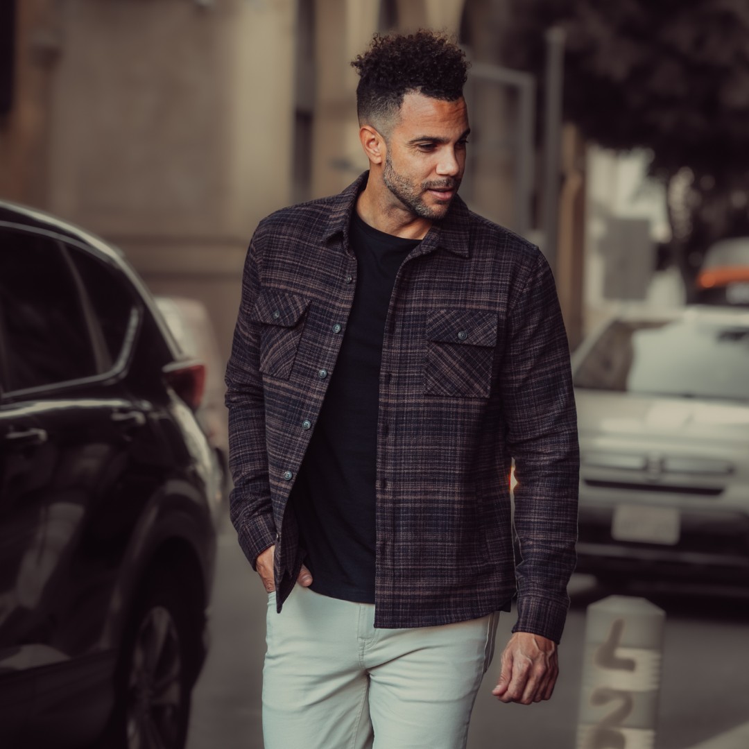 shopvustra's tweet photo. You can't start fall without a trusty shacket 🍂
Elevate your fashion with a conscience by choosing our nature-inspired shackets. You'll experience the difference as soon as you put one on.
#shopvustra #shopsustainable #ethicalfashion #maderesponsibly #mensootd https://t.co/XddLb4gYhP
