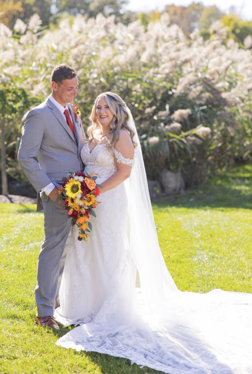 Mrs_CherylCook's tweet image. Ladies and Gentlemen, Mr. &amp;amp; Mrs. Cook 👰🏼‍♀️🤵🏻‍♂️ #LetsGetCookin