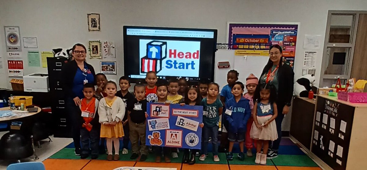 SaJones1996's tweet photo. October is #HeadStartAwareness month. Ms. Flores’ class loves learning new things everyday! @Vardeman_AISD @AldineHeadStart https://t.co/fyF8Ul6kW3