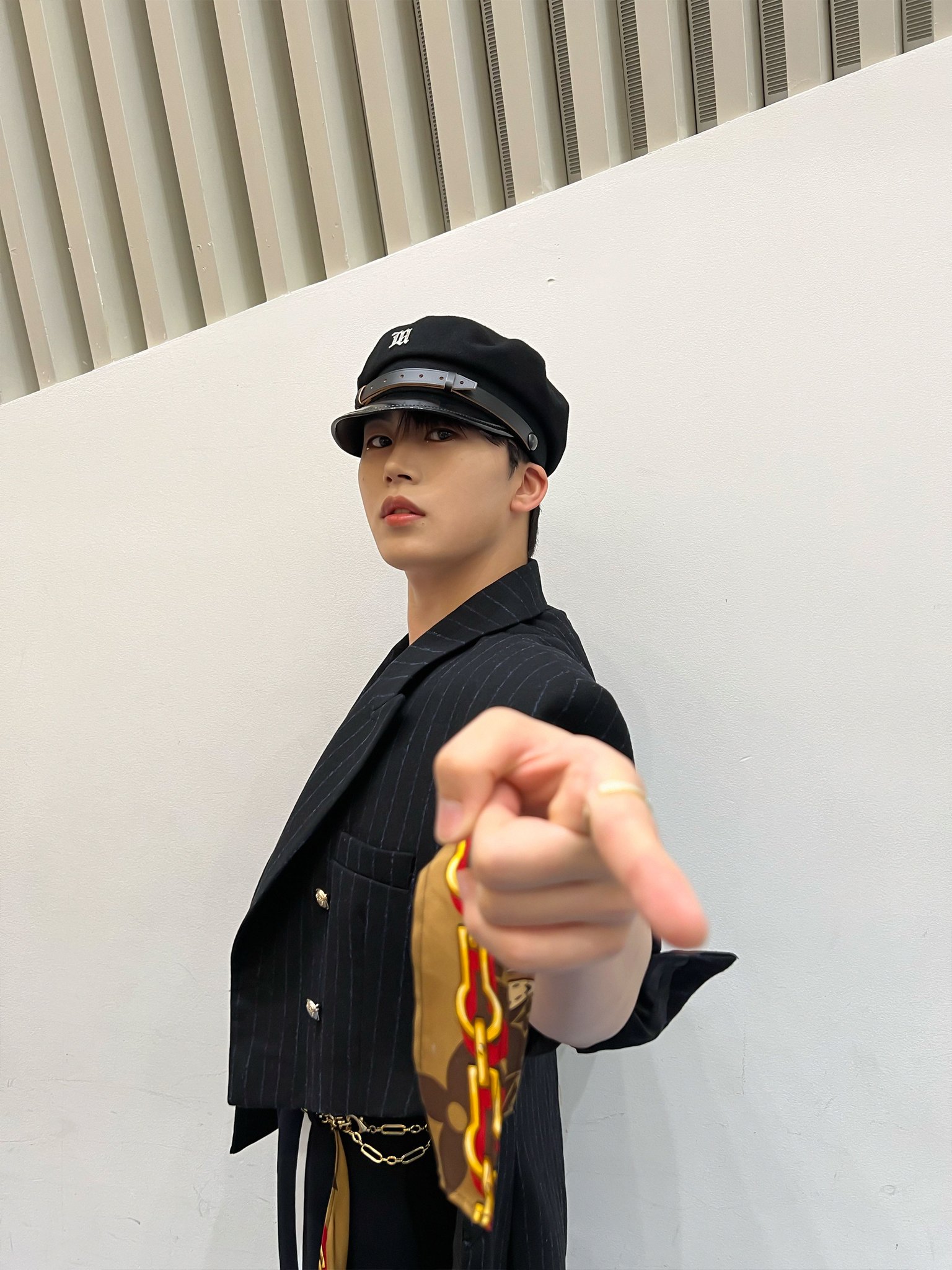 木全翔也 JO1 着用 エムピーストゥディオ M.P studios ダウン JO1木全翔也、衣装は自らの意見反映 海外ライブで印象的だった