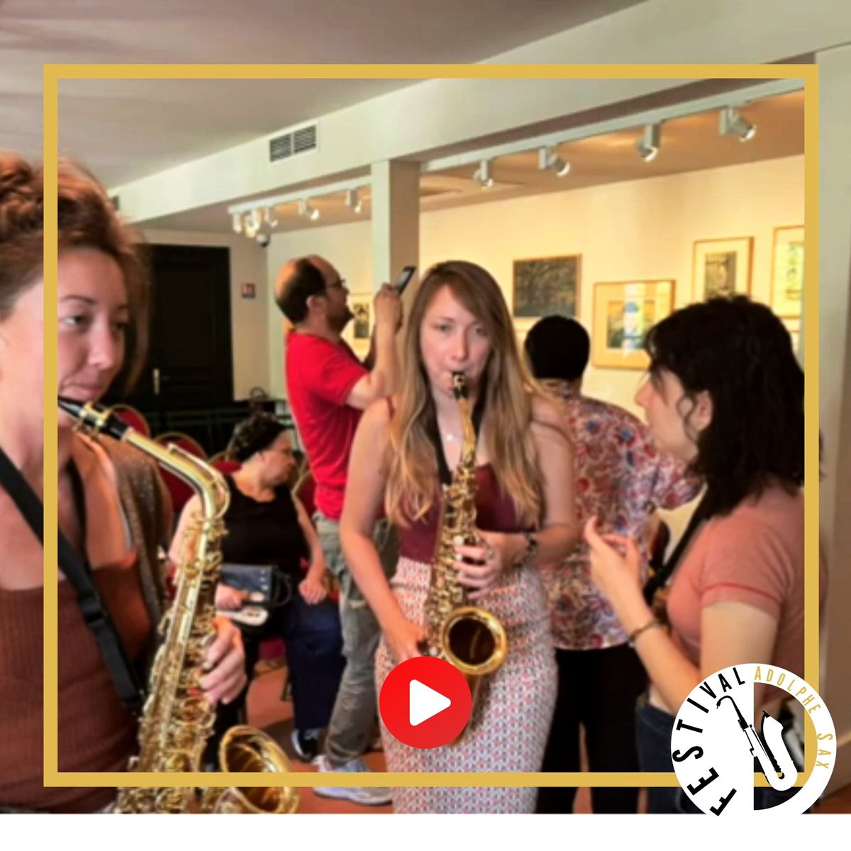 FestivalSax's tweet photo. Le Festival Adolphe Sax, c'est aussi la découverte et la pédagogie ; des moments de rencontre durant lesquels passionnés et intéressés poussent les portes de chez SELMER, VANDOREN, SAX MACHINE et MUSIQUE ET ART. La preuve en vidéo 🎥
https://t.co/7Nn7gDd5Mz https://t.co/uk7FhOUPkg