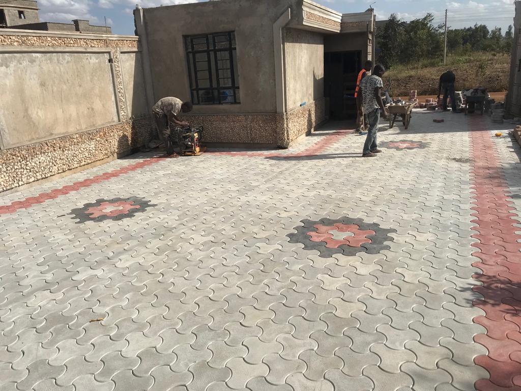 BomaPavers's tweet photo. ⏩We do supply, install and polish cabros and cobblestones
⏩ Cabro materials also available
Call or whatsapp 0729000355
DM
Kairo Erik Ten Hag Gen V Andrew Kibe President William Ruto Pep Guardiola Kericho Green Stadium Susan Nakhumicha Simba Hassan Ali Joho Coutinho #freemzinga https://t.co/nj3NYIHe1W
