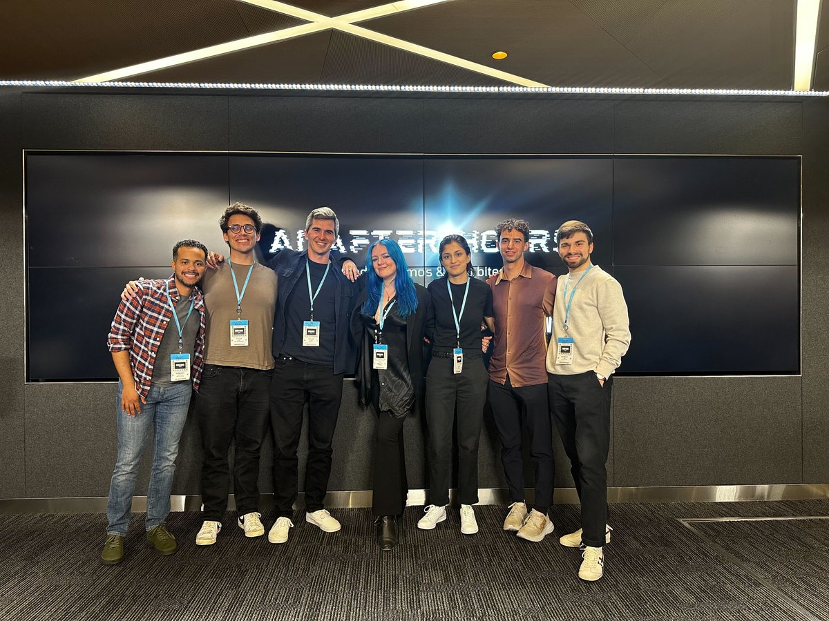 loriberenberg's tweet photo. what a night! thank you to the incredible demoers and everyone who came to @BloombergBeta AI After Hours  at #NYTechWeek! stay tuned for more events in NYC...

@metal_io 
@tamberlabs 
@AskAtticusAI 
https://t.co/6OeTyvkgoD
https://t.co/ocIwTYbYyp
https://t.co/Aa9iMr3KmG https://t.co/skSH1AUol2