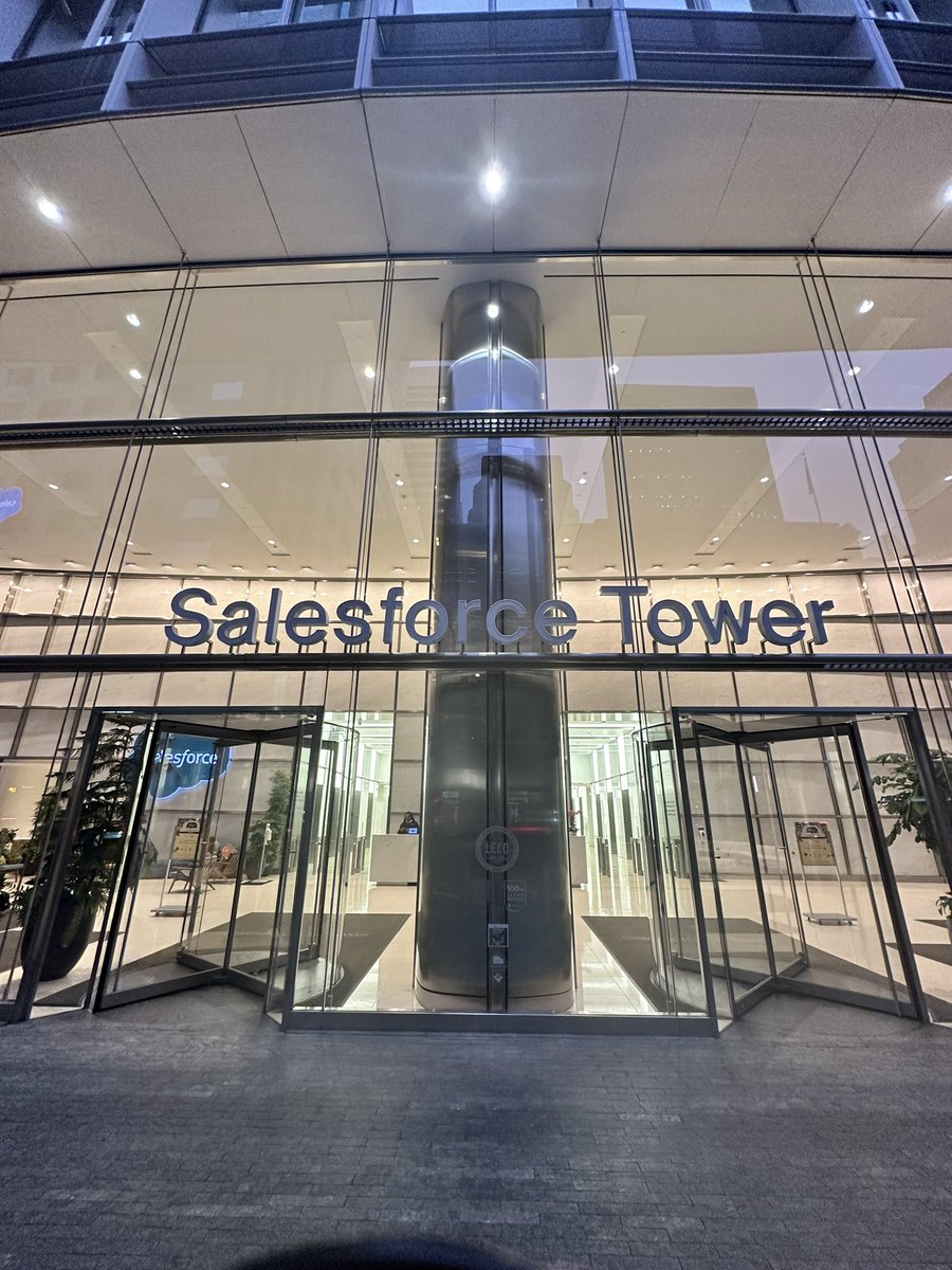 jfoerster_atx's tweet photo. Excited to be in San Francisco to partake in training for the new Advancement &amp; Alumni Relations product in Education Cloud #Salesforce #EducationCloud https://t.co/n474FJr5KC
