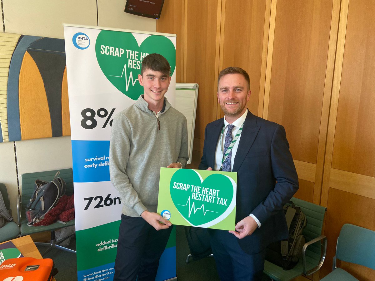 Matt_VickersMP's tweet photo. Fantastic to meet Jack Hurley in Parliament recently to give my support in scrapping VAT on defibrillators. 

Jack suffered a potentially fatal Cardiac Arrest while playing football, but a nearby defibrillator ensured Jack is still with us to share his story. @HeartRestartTax https://t.co/BSAkKB8yP0