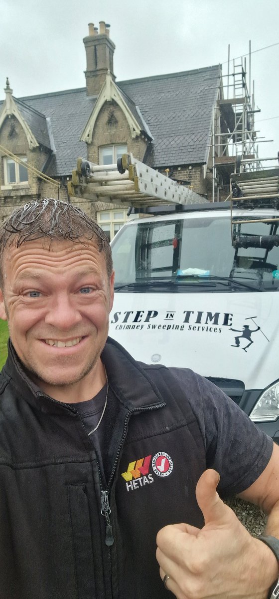 stepintimesweep's tweet photo. Last one of the day, wetter than an Otter's pocket! π
Hope Y'all have a great weekend!
#chimneysweeplife https://t.co/u4RyeyLfNa