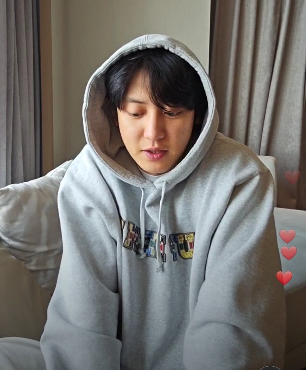 jø ✨️ (@chanye_oh_l) on Twitter photo 