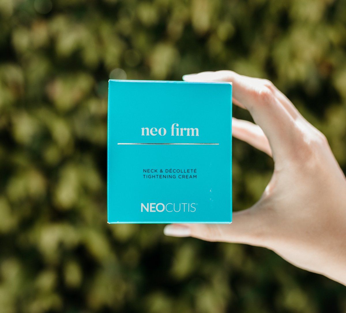 Remedyskinbody's tweet photo. Transform your neck and décolleté with NEO Firm Tightening Cream! �� Packed with powerful antioxidants and glycolic acid, this cream works its magic, gently smoothing wrinkles and restoring your skin's natural radiance. Say hello to a firmer, more youthful-looking you! ✨ https://t.co/pPBohbUS0W
