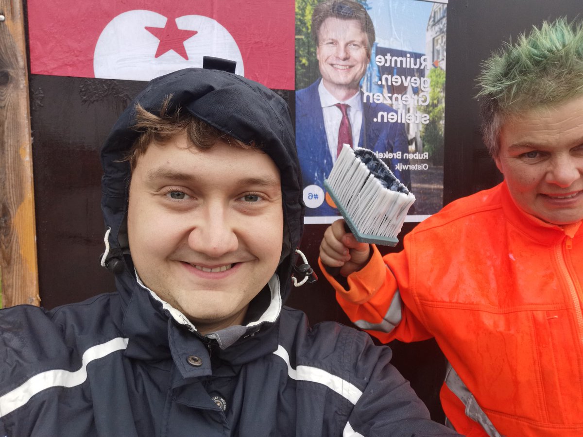 Wat een verschrikkelijk plakweer, maar wel altijd gezellig om op stap te zijn met <a href="/tuinhopper/">Saskia van der Graaf</a>! 

#vvd <a href="/bosschevvd/">Bossche VVD</a>